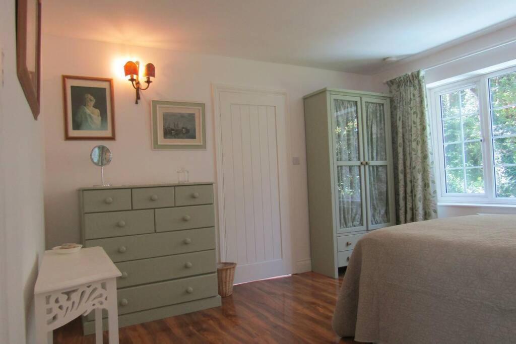 Lovely Spacious Cottage Near The Coast St Austell Kültér fotó