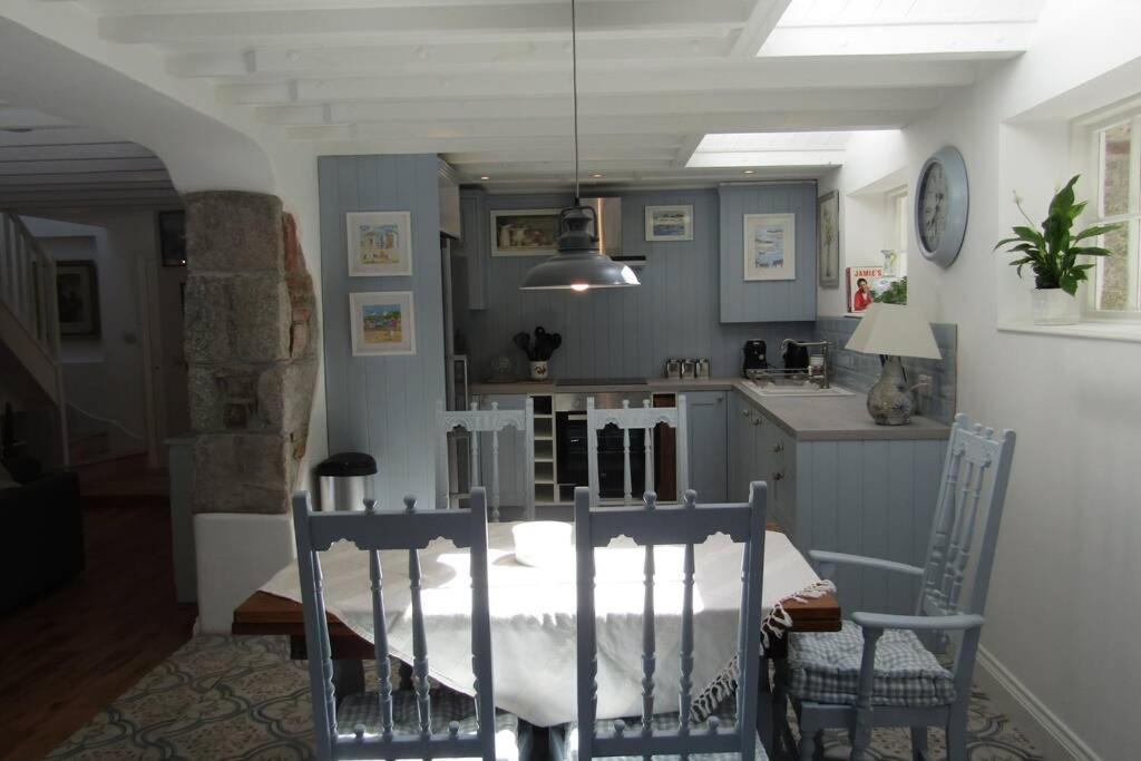 Lovely Spacious Cottage Near The Coast St Austell Kültér fotó