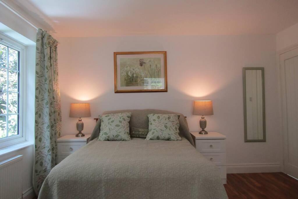 Lovely Spacious Cottage Near The Coast St Austell Kültér fotó